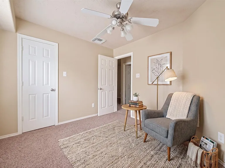 5626 Claybeck Ln — Photo 21