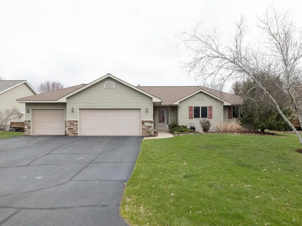 216 Kusilek St, River Falls, WI 54022