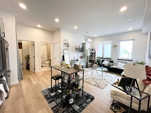 1309 N Hope St #1 Photo 1