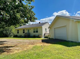 128 Old Brunswick Rd, Gardiner, ME 04345