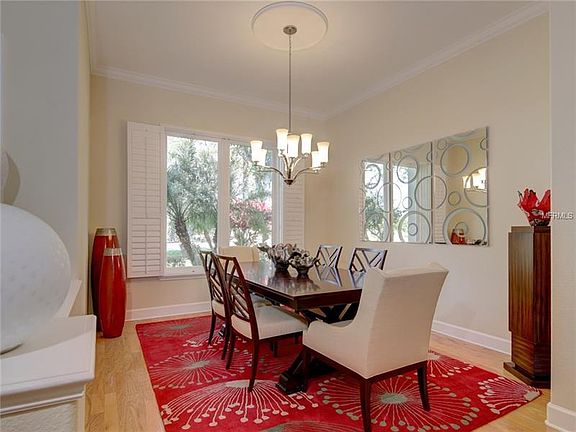 4th image of 315 Belleview Blvd