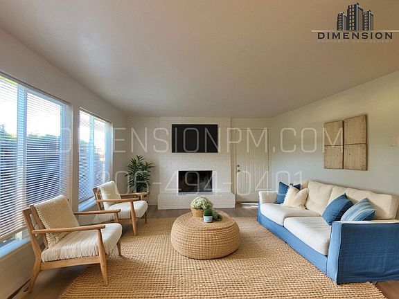 3rd image of 717 Myrtine St APT C