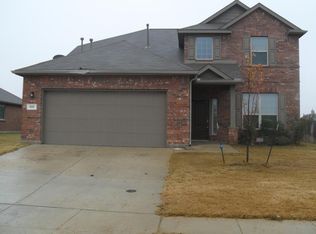 600 S Heights Dr, Crowley, TX 76036