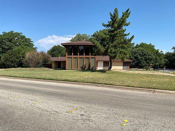 3rd image of 3158 Woodglenn Cv