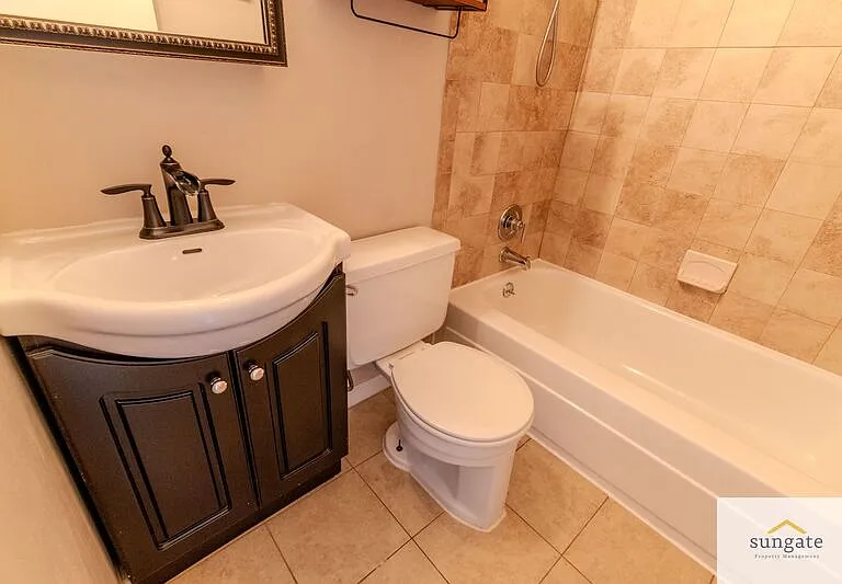 945 Stormont Cir — Photo 29