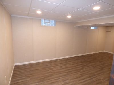 411 Oakwood St, Springdale, PA, 15144