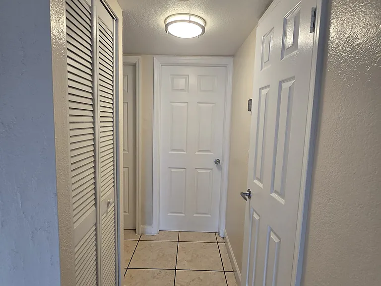 28021 SW 142nd Ct #28021 — Photo 7