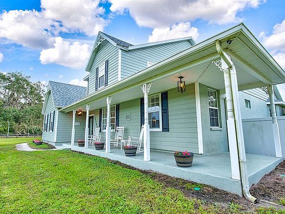 2nd image of 15008 Eileen Cir