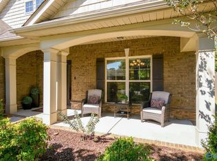 7339 Vidette Ln SE, Owens Cross Roads, AL 35763
