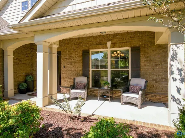 7339 Vidette Ln SE, Owens Cross Roads, AL 35763