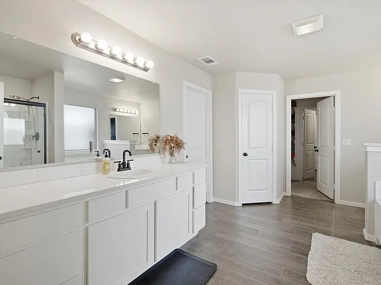 9807 Virginia Ave — Photo 29