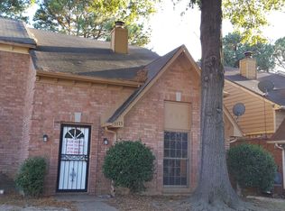 5573 Crepe Myrtle Dr, Memphis, TN 38115