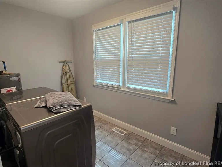506 Roxie Ave — Photo 21