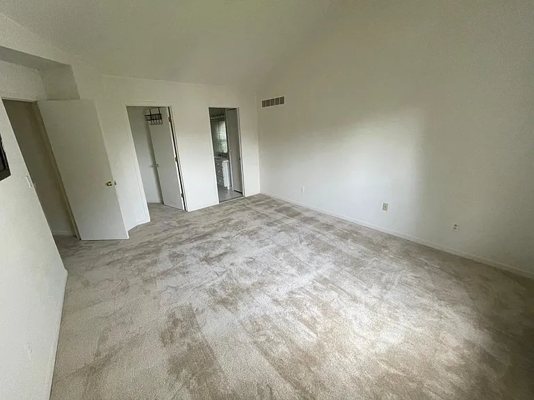 43590 Wendingo Ct — Photo 16