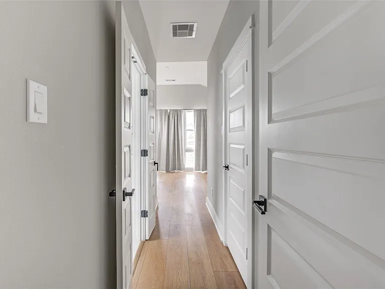 4220 McKinley St — Photo 33