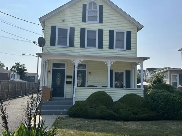 16 Colt Avenue, Babylon, NY 11702