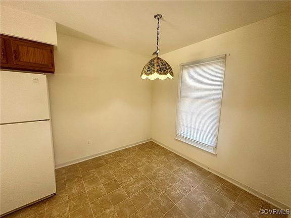 4th image of 7812 Coachford Ct