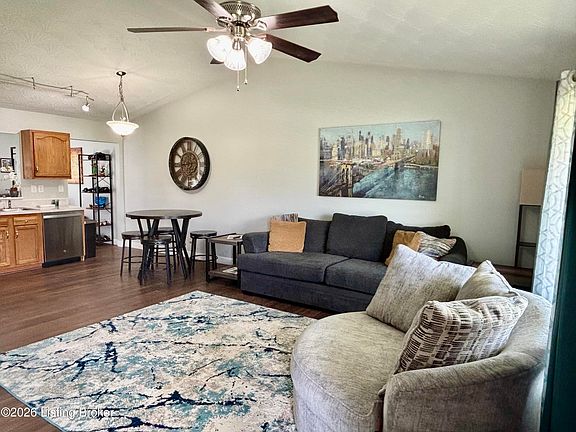 5th image of 12215 Dulcie Ct