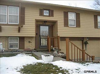 3rd image of 8735 Lakeview Dr