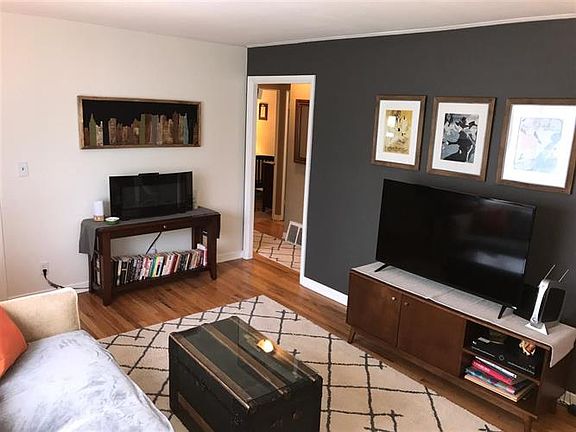 5th image of 517 Donmoyer Ave
