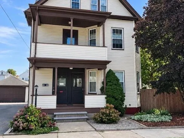 29 Radcliffe Ave, Providence, RI 02908