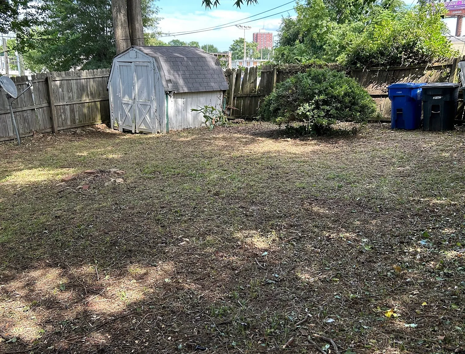 1104 Belleview - 1 — Photo 4