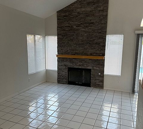 4th image of 7095 Shadow Crest Dr