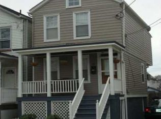 32 Division St, New Brunswick, NJ 08901
