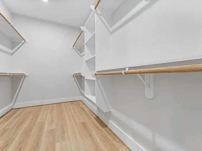 2131 Blalock Rd #D — Photo 18