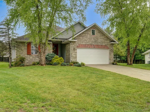 3011 E Eastmoor Court, Springfield, MO 65804
