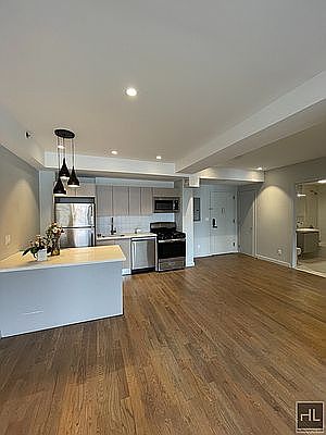 5th image of 590 Bushwick Ave #407B