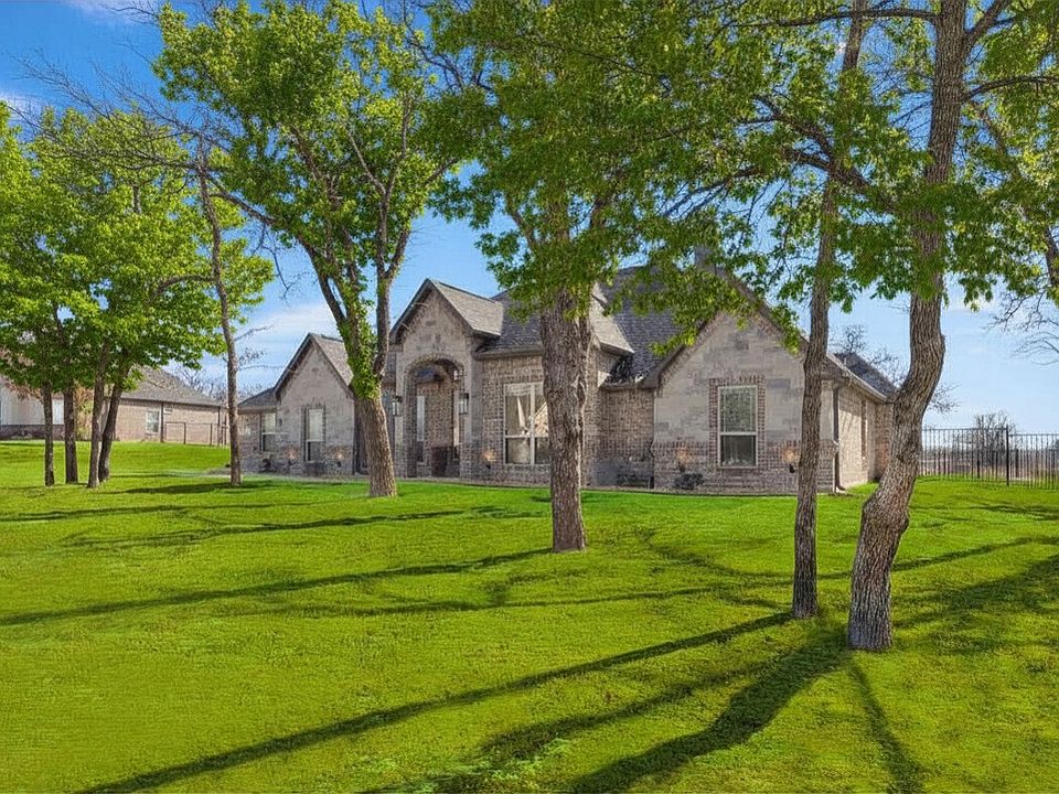 1st image of 703 Winkler Way