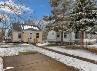 7590 Prospect Ave, Warren, MI 48091