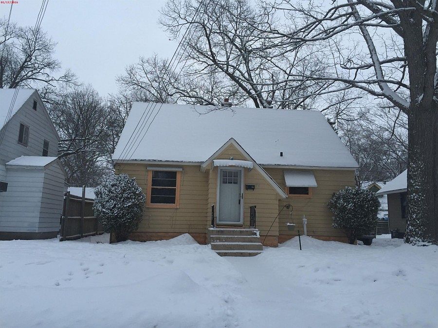 1st image of 3104 Highland St