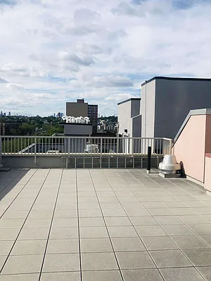 Rented by Avenue Sotheby's International Realty | media 36