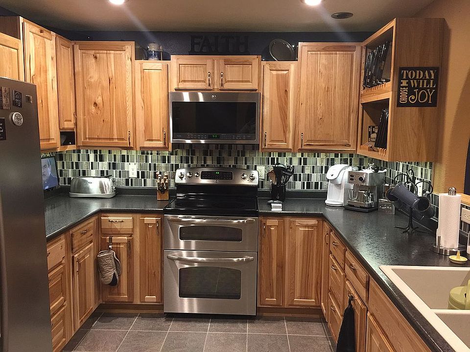 2nd image of 1709 Country School Pl