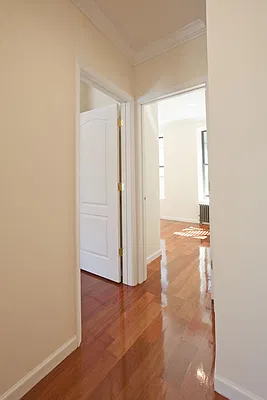 Rented by Meyerson Management | media 7