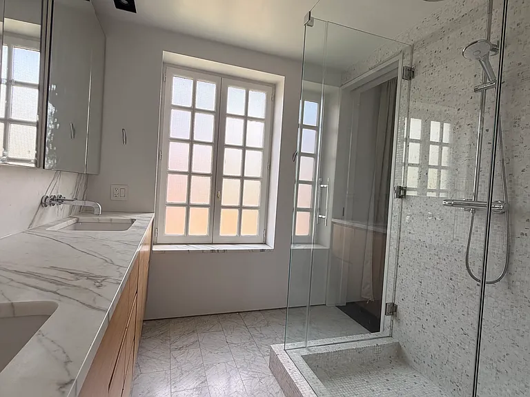 369 Bleecker St #PENTHOUSE — Photo 15
