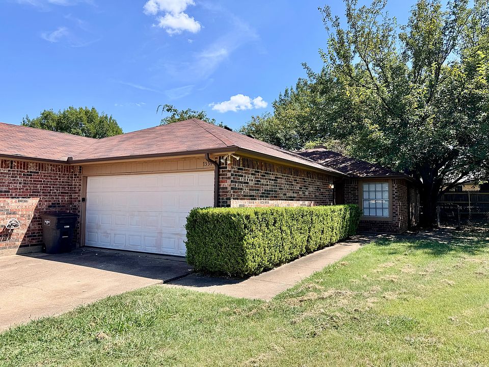 1st image of 7554 Boxwood Ct