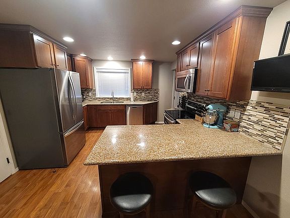 4th image of 3105 Lila Ave