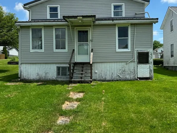 451 Ash St, Central City, PA 15926