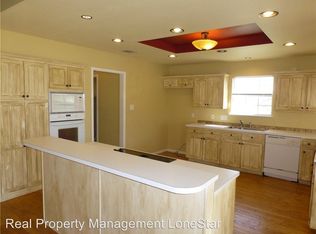 500 Blue Ridge Dr, Dripping Springs, TX 78620