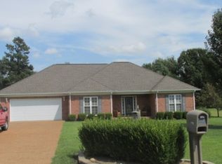 176 Caleb Dr, Mayfield, KY 42066