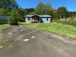 704 N River Bend Rd, Otis, OR 97368