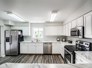 29424R Schinnecock Hills Ln, San Antonio, FL 33576