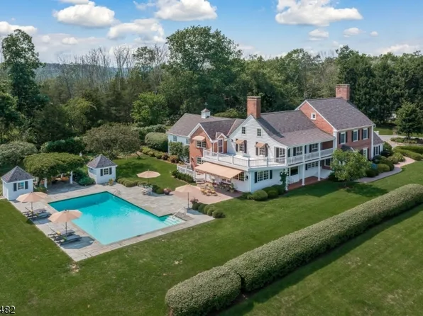 100 Colt Ln, Bedminster Twp., NJ 07921