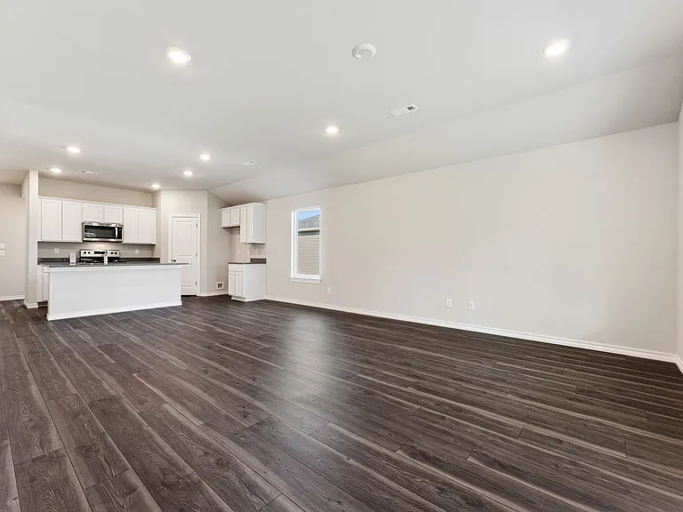 602 W Cattleman Ct — Photo 4