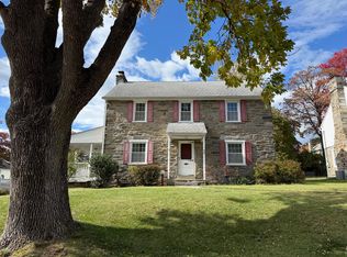 56 N New Ardmore Ave, Broomall, PA 19008
