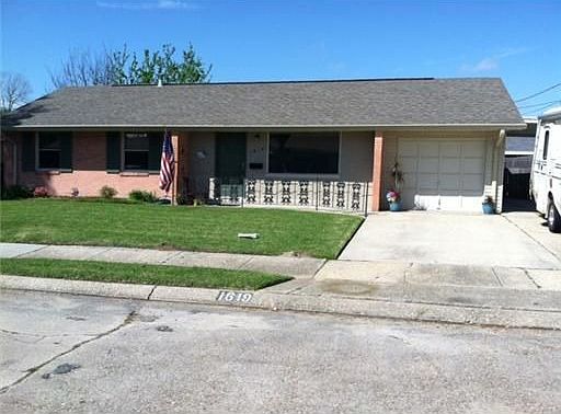 1st image of 1619 River Oaks Dr