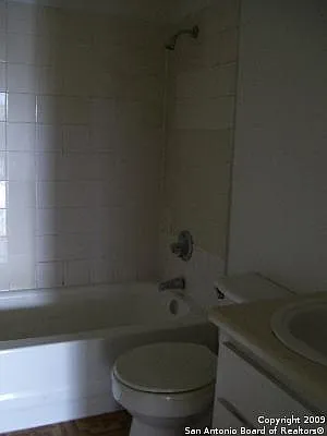 627 I St #1 — Photo 8